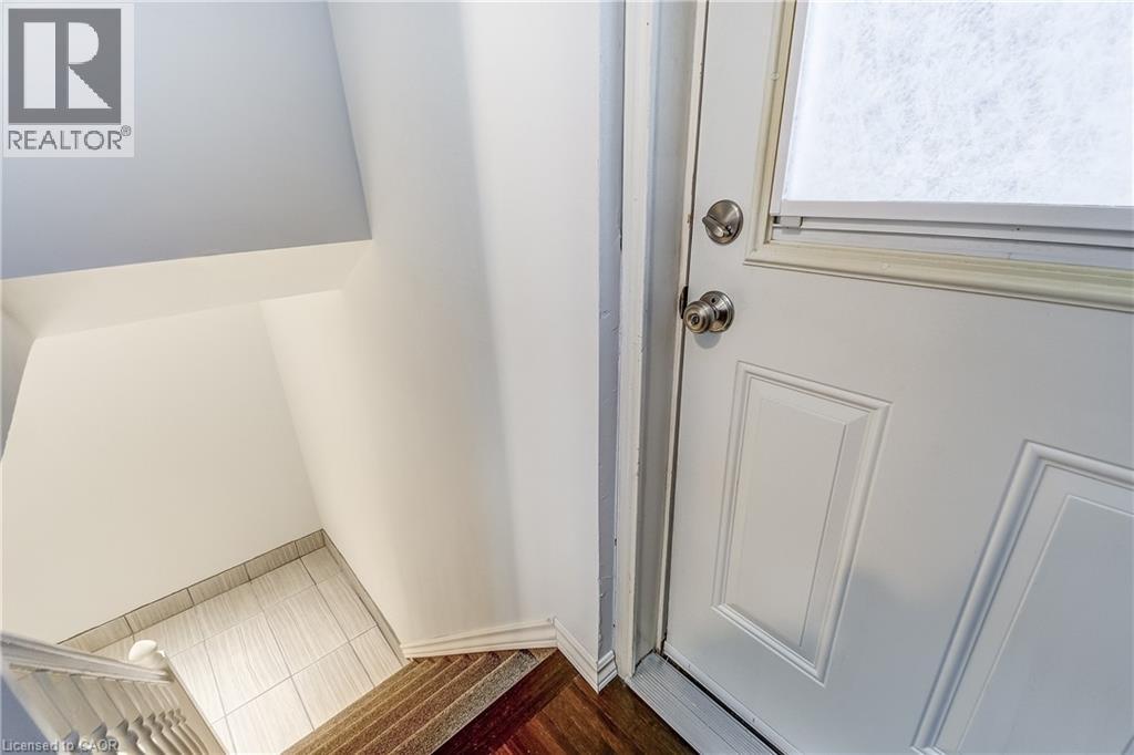 Photo 11 of 1470 Fisher Avenue, Burlington ON