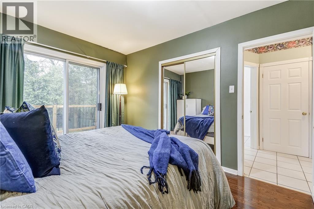 Photo 7 of 1470 Fisher Avenue, Burlington ON