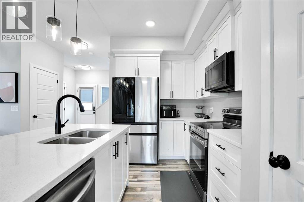 Photo 10 of 1063 Lanark Boulevard Se, Airdrie AB