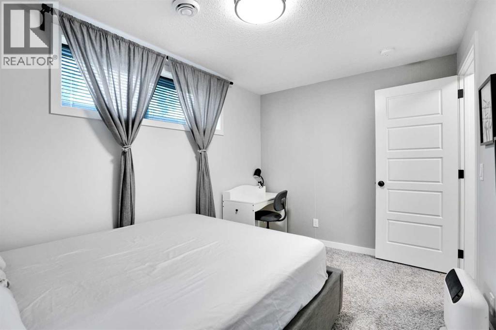Photo 28 of 1063 Lanark Boulevard Se, Airdrie AB