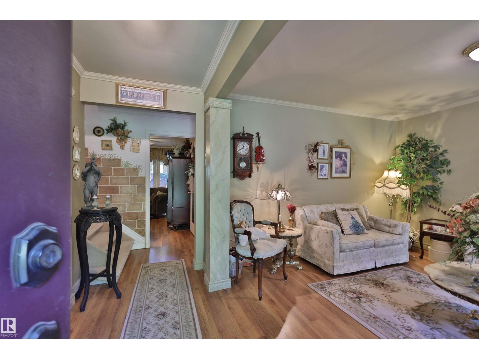 Photo 9 of 8002 45 St, Rural Wetaskiwin County AB