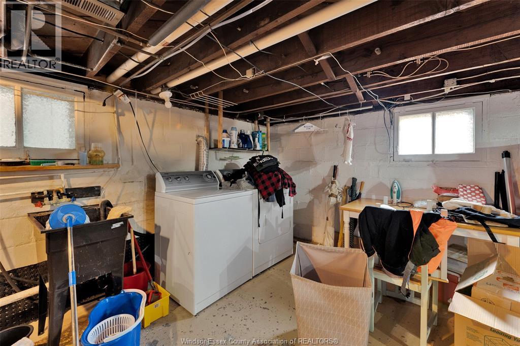 Photo 26 of 1501 Dougall Avenue, Windsor ON