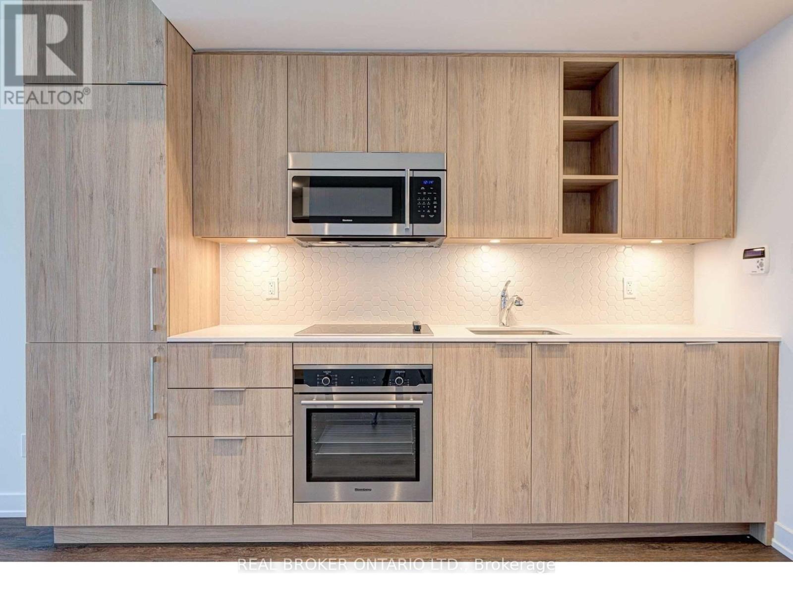 Photo 4 of 1506 50 Ordnance Street, Toronto ON