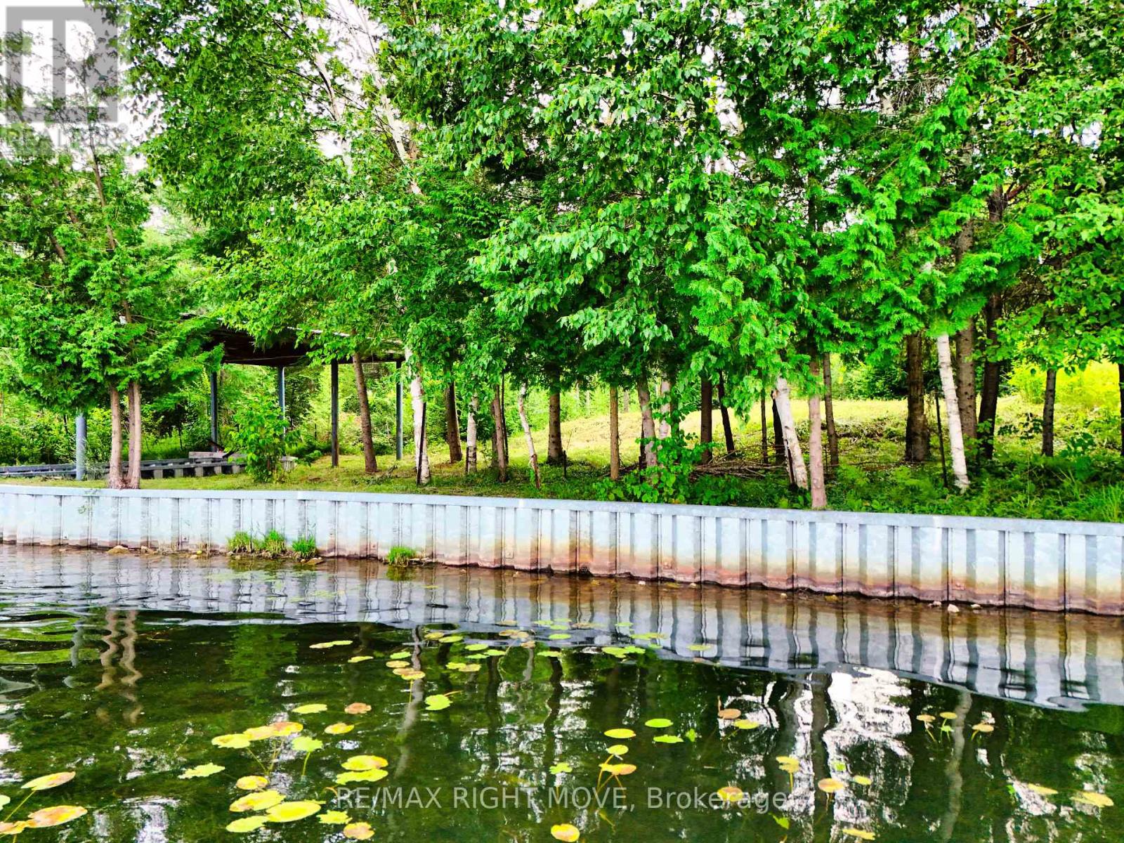 Photo 6 of 9 Beach Road, Oromedonte ON
