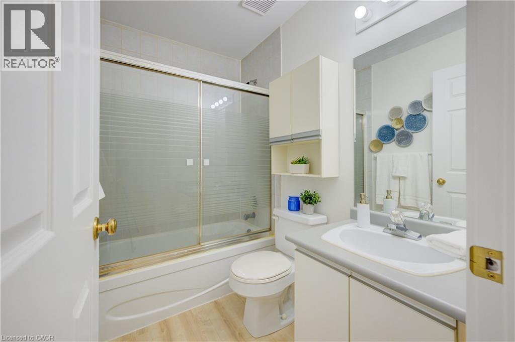 Photo 25 of 524 Beechwood Drive Unit 3, Waterloo ON