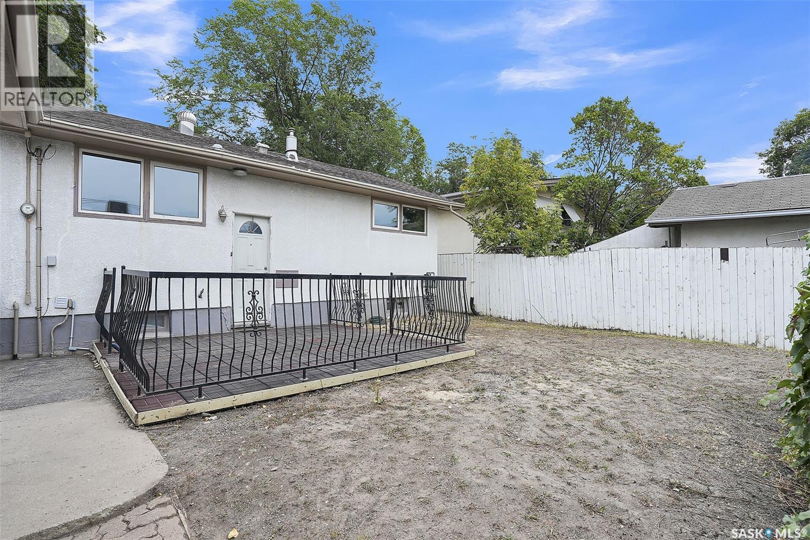 Photo 37 of 40 Richardson Crescent, Regina SK