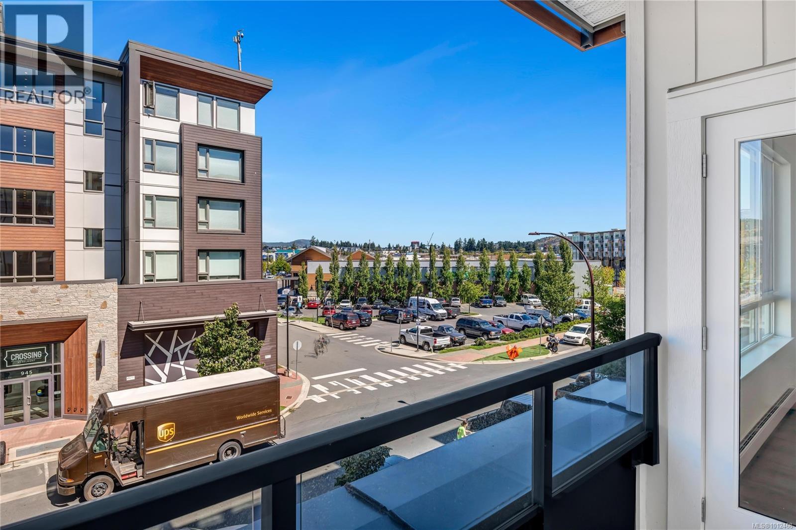312 940 REUNION Avenue, Langford