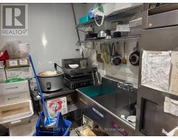 Fc-3 - 595 Bay Street, Toronto, ON M5G2C2 Photo 10
