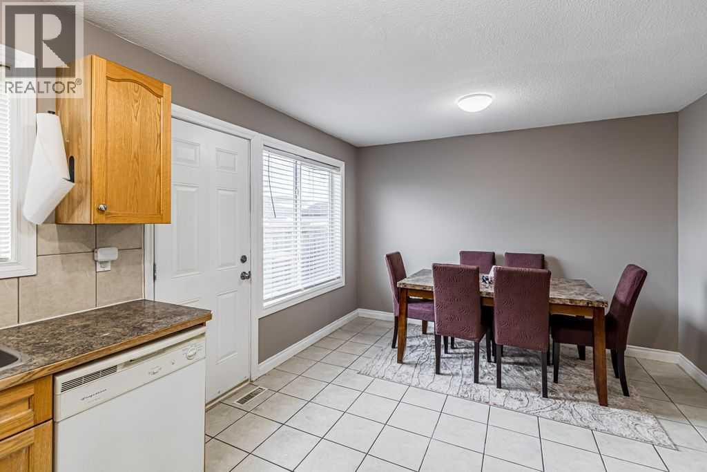 Photo 11 of 98 Tarawood Lane Ne, Calgary AB