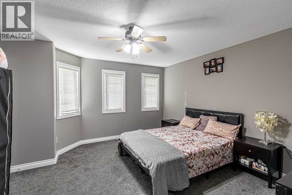 Photo 15 of 98 Tarawood Lane Ne, Calgary AB