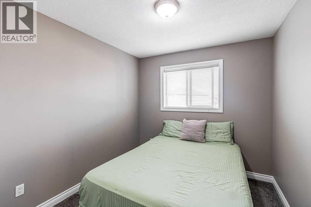 Photo 14 of 98 Tarawood Lane Ne, Calgary AB