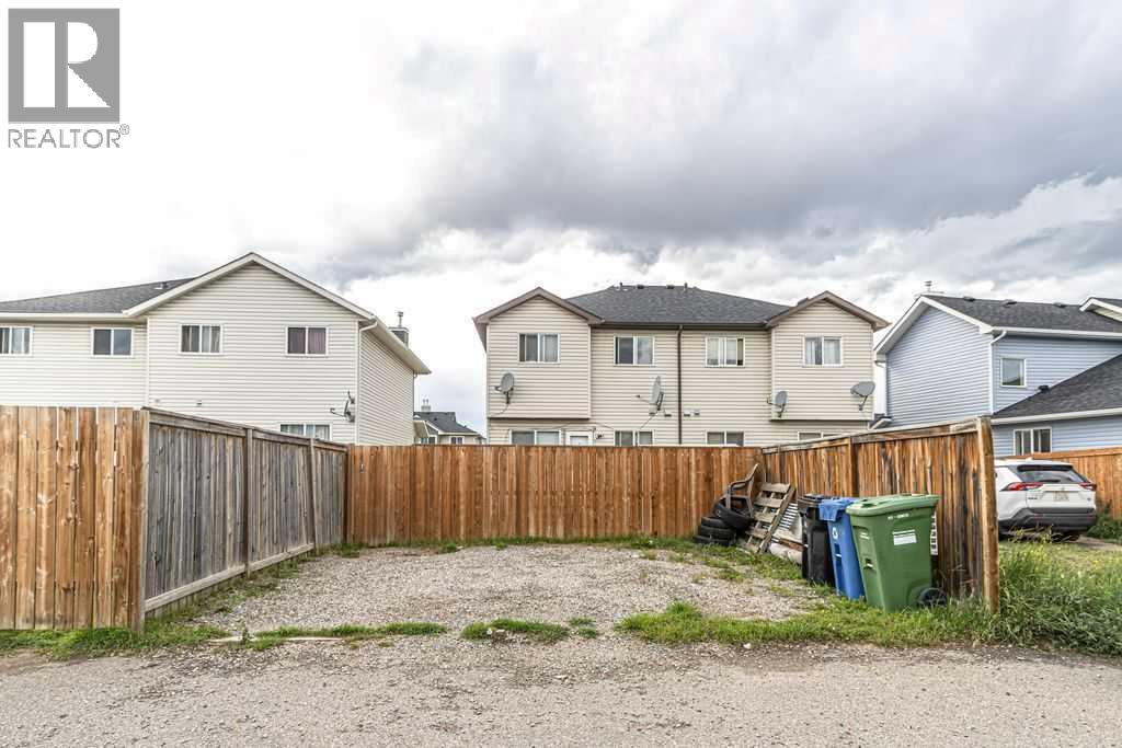 Photo 27 of 98 Tarawood Lane Ne, Calgary AB