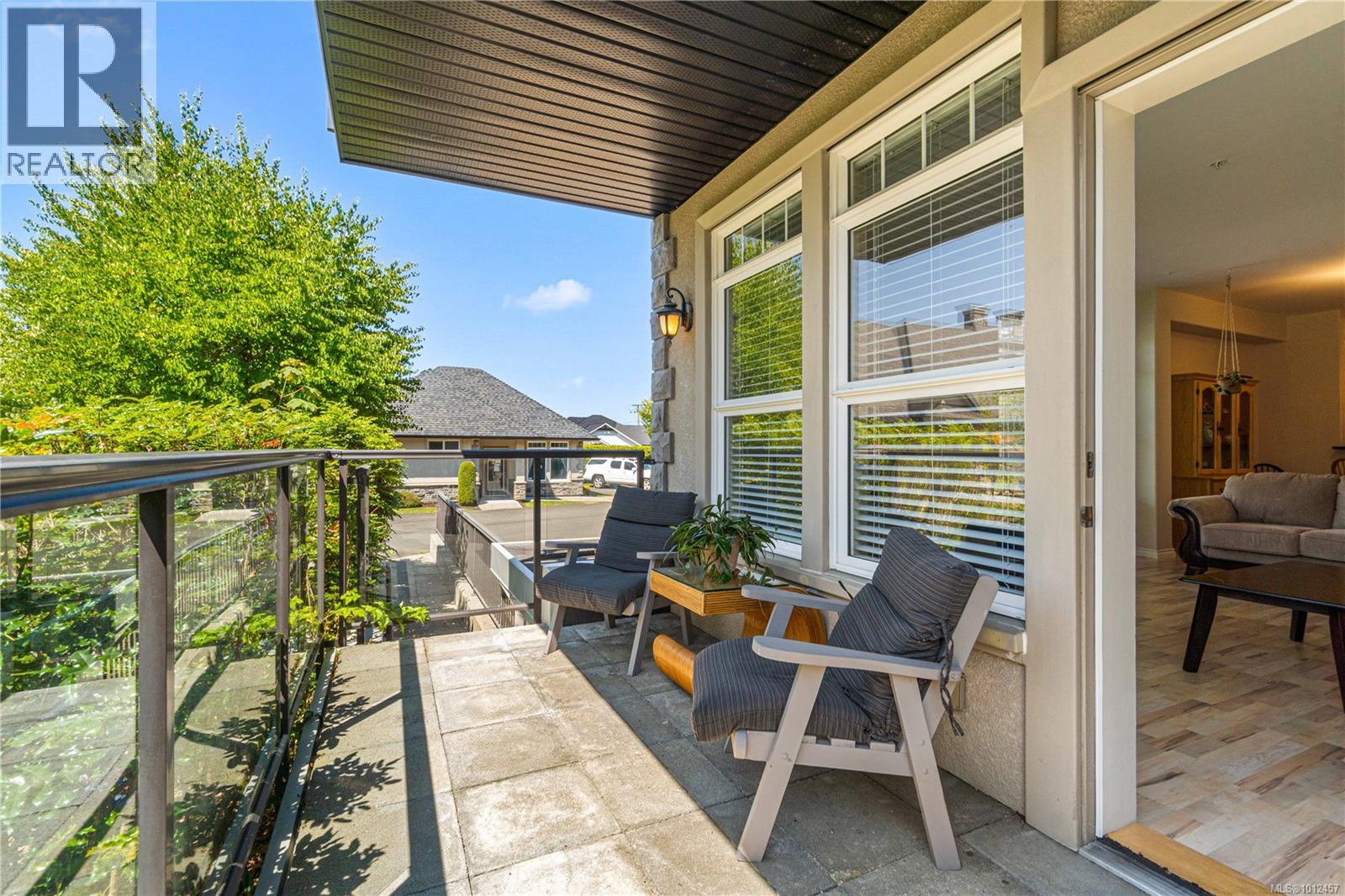 Photo 9 of 102 399 Wembley Rd, Parksville BC