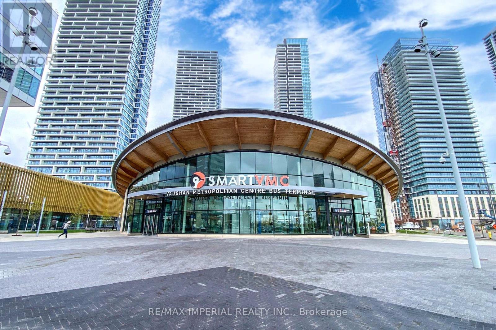 Photo 30 of 4805 1000 Portage Parkway, Vaughan ON
