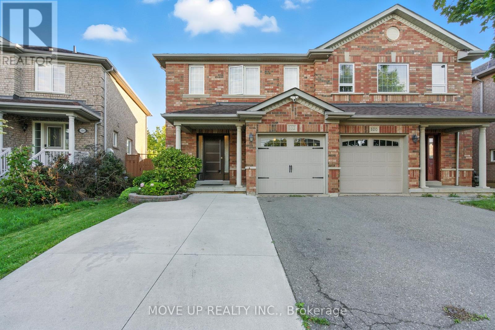 Photo 1 of 102 Trudelle Crescent, Brampton ON
