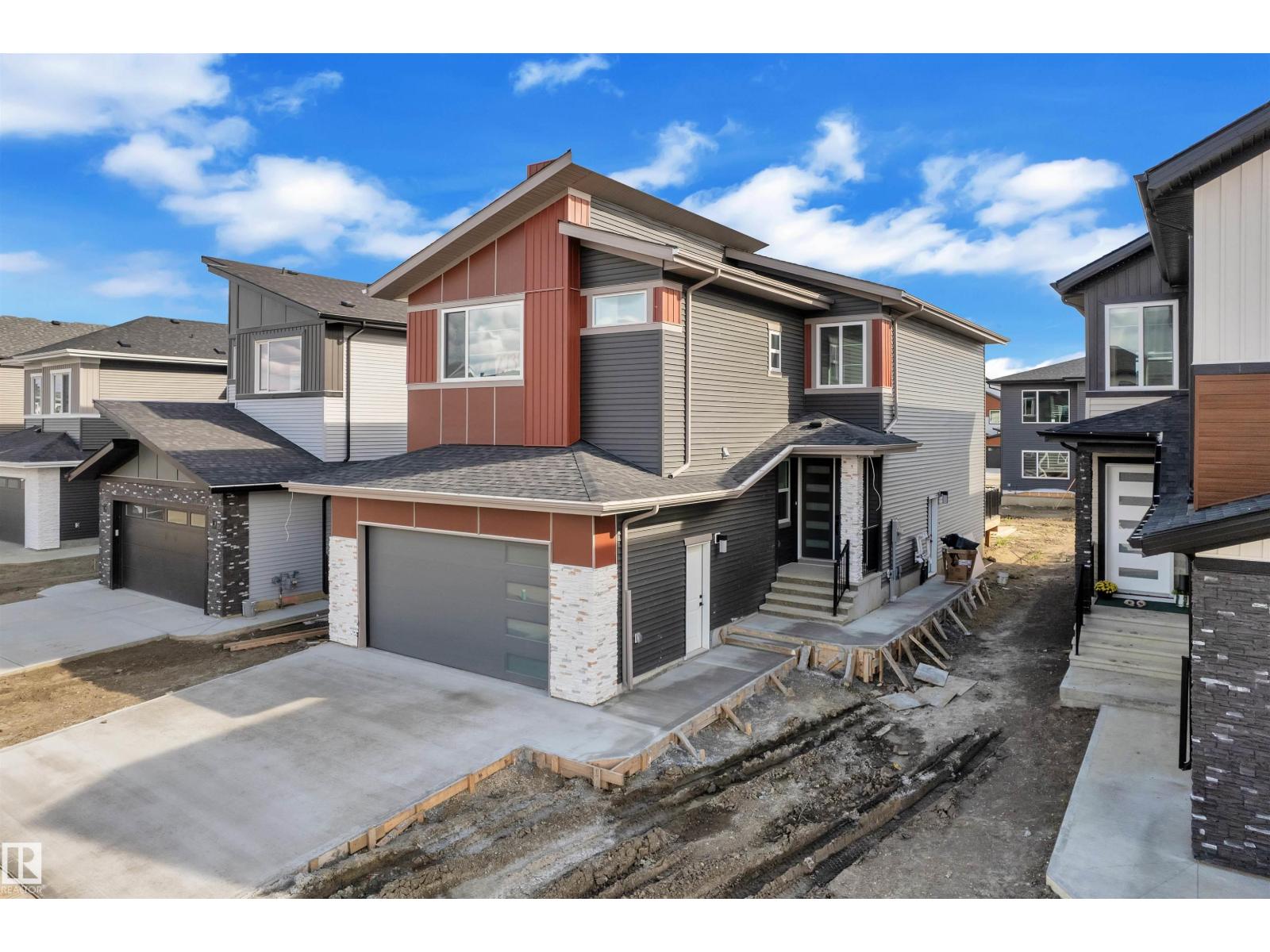 Photo 2 of 2739 62 Ave Nw, Rural Leduc County AB