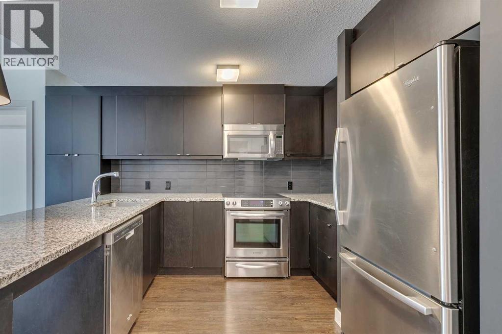 Photo 3 of 107 25 Aspenmont Heights Sw, Calgary AB