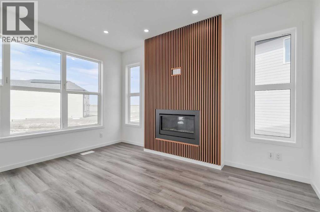 Photo 14 of 36 Magnolia Crescent Se, Calgary AB