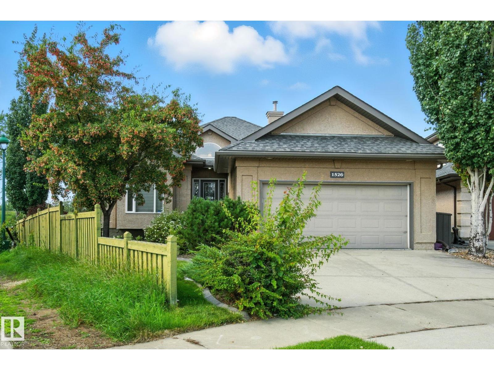 Photo 1 of 1526 Haswell Cl Nw, Edmonton AB