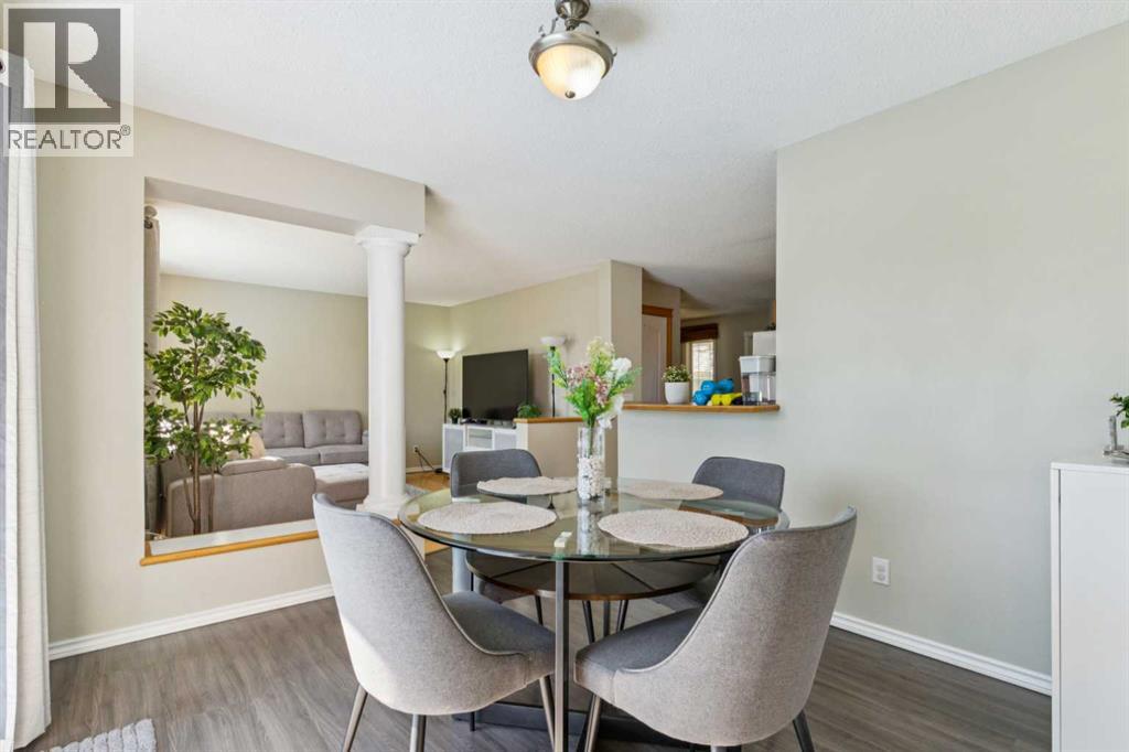 Single Family House for Sale in  Somerside Place SW Somerset Calgary 