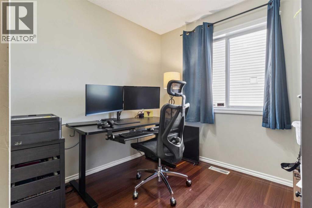Single Family House for Sale in  Somerside Place SW Somerset Calgary 