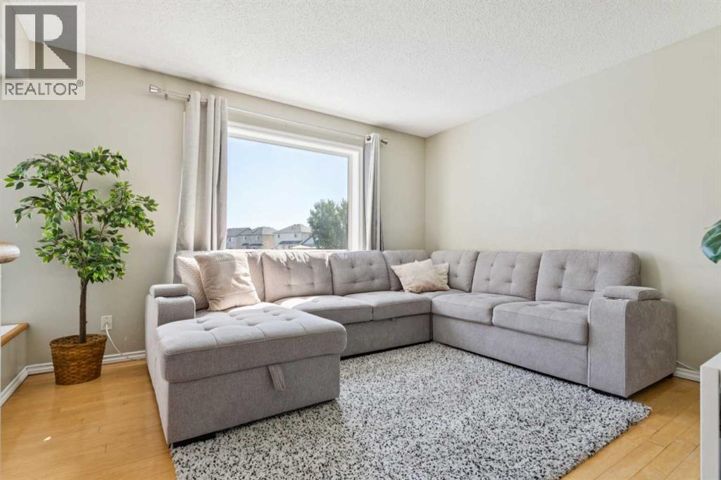 Single Family House for Sale in  Somerside Place SW Somerset Calgary 