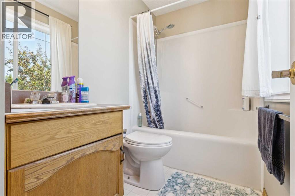 Single Family House for Sale in  Somerside Place SW Somerset Calgary 
