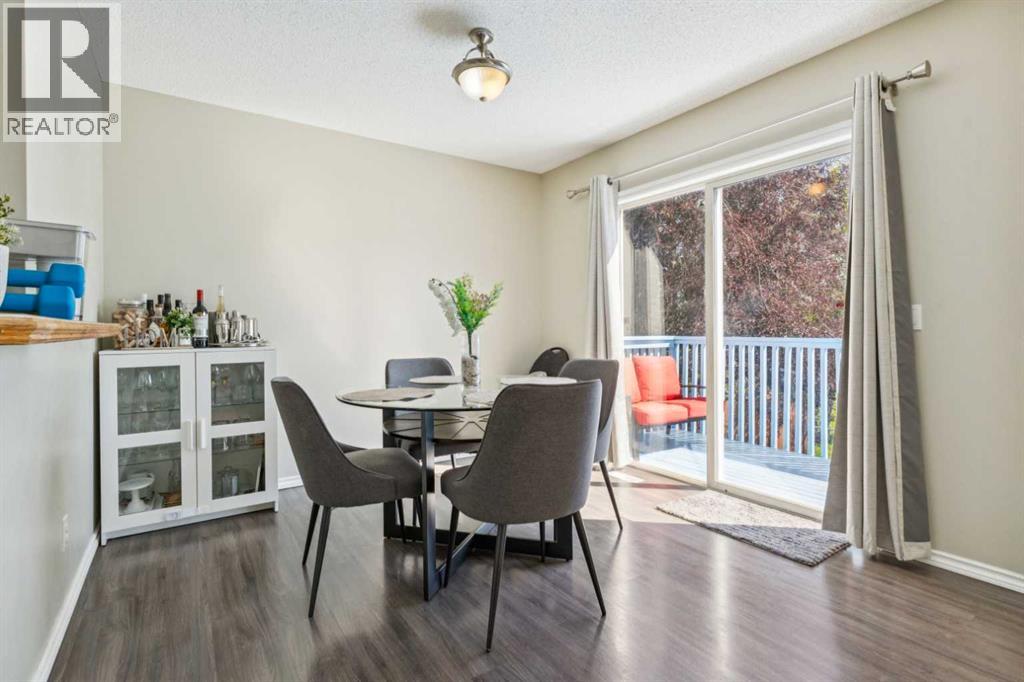 Single Family House for Sale in  Somerside Place SW Somerset Calgary 