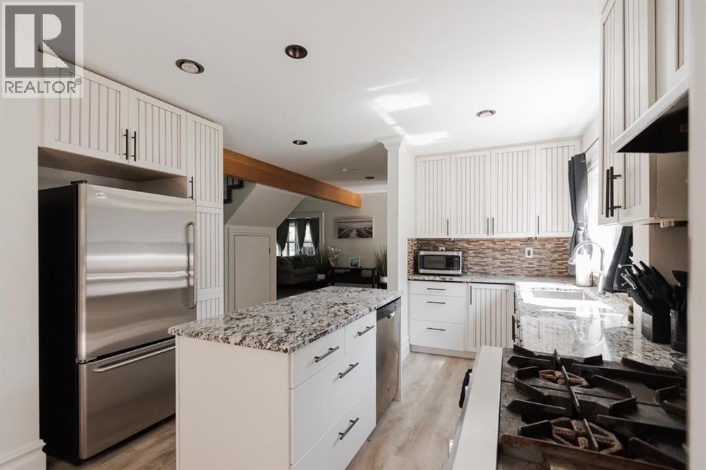 Photo 14 of 49 Poplar Crescent, Gregoire Lake Estates AB