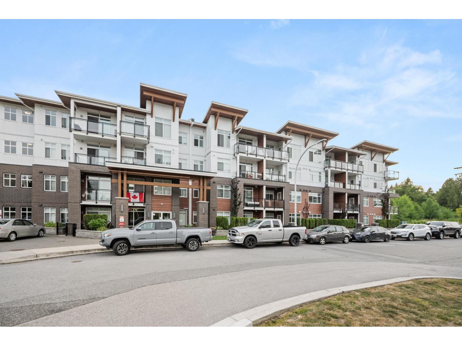 Photo 4 of 424 5415 Brydon Crescent, Langley BC