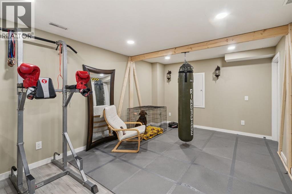 Photo 33 of 14 Royal Birch Terrace Nw, Calgary AB