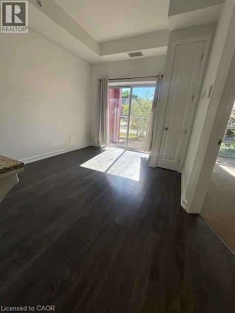 Photo 5 of 4040 Upper Middle Road Unit 101, Burlington ON