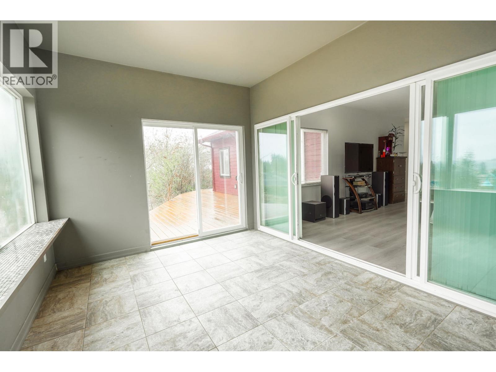 5628 MEDUSA PLACE, Sechelt