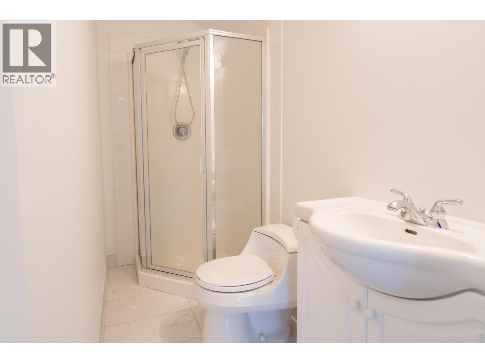 5628 MEDUSA PLACE, Sechelt