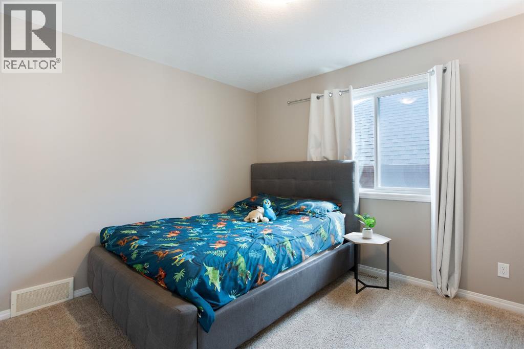 Photo 27 of 139 Windwood Grove Sw, Airdrie AB