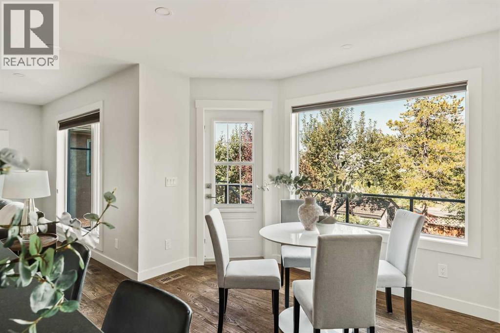 Photo 18 of 123 Scenic Park Crescent Nw, Calgary AB