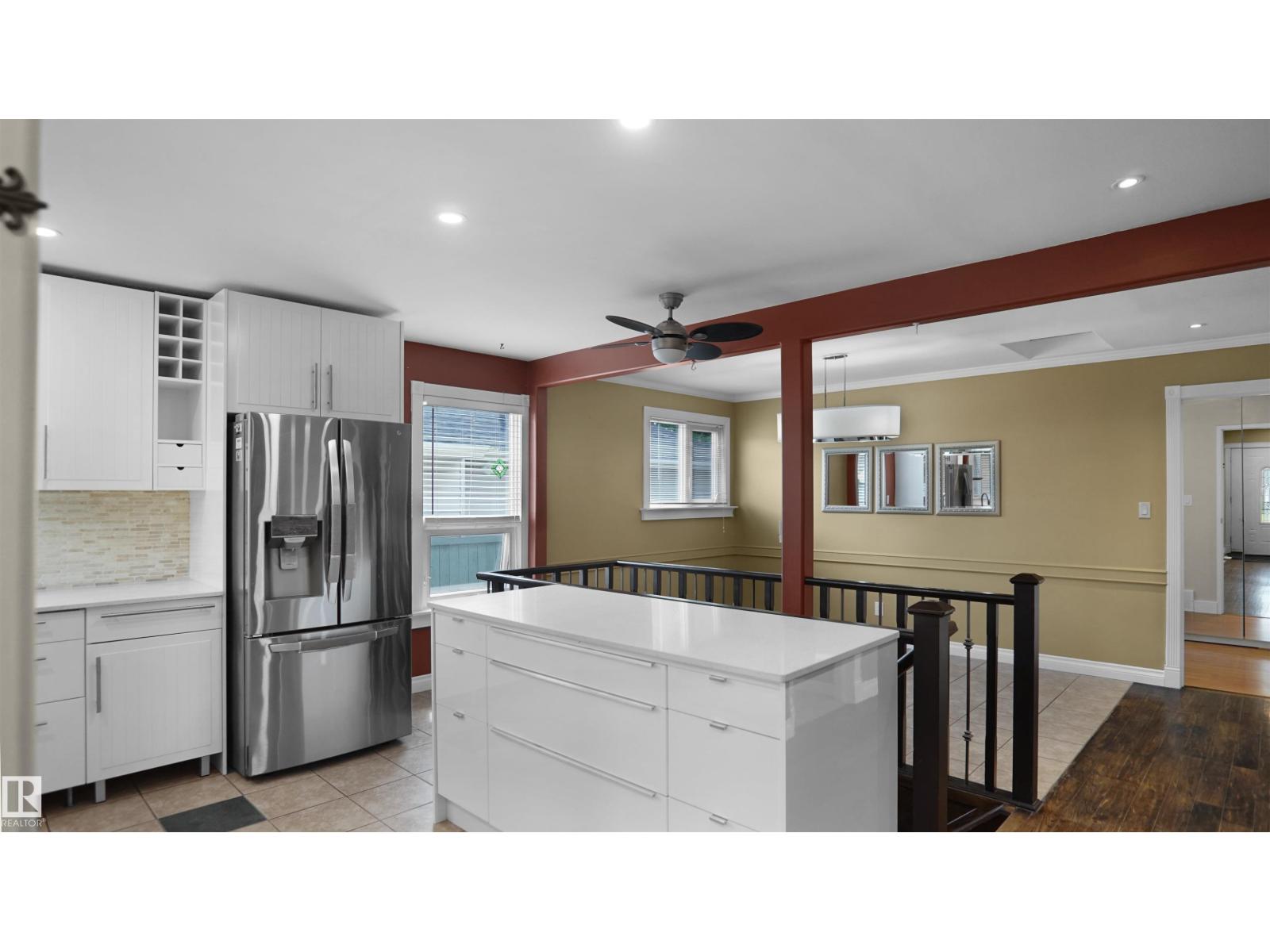Photo 10 of 1228 65 St Nw, Edmonton AB