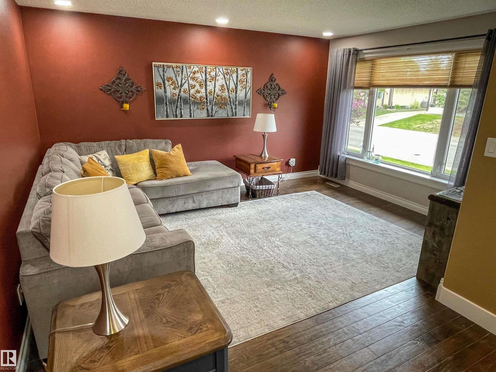 Photo 17 of 1228 65 St Nw, Edmonton AB