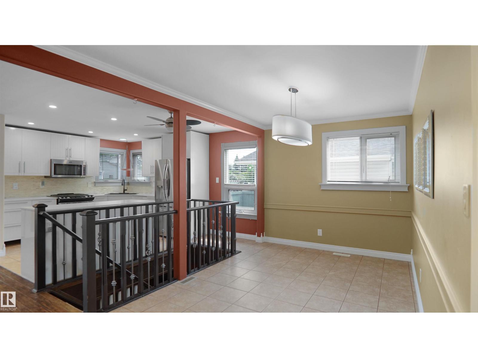 Photo 23 of 1228 65 St Nw, Edmonton AB