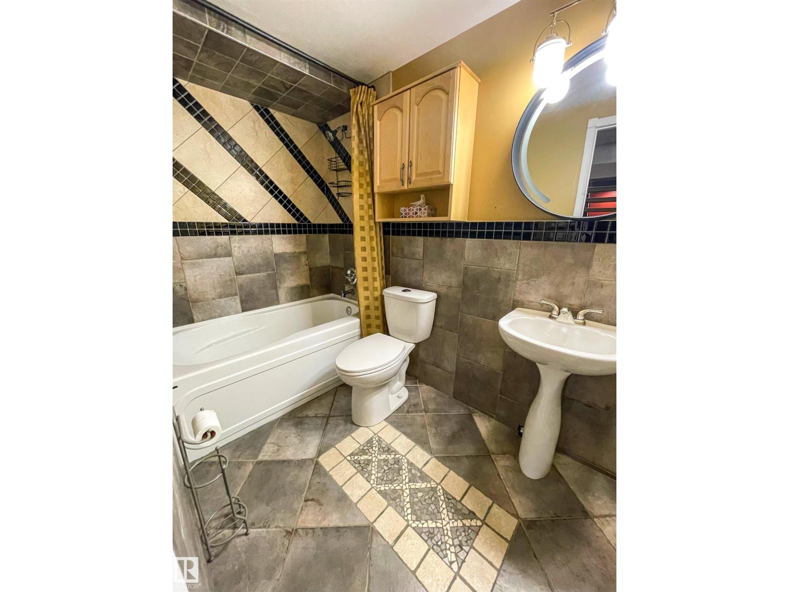 Photo 43 of 1228 65 St Nw, Edmonton AB