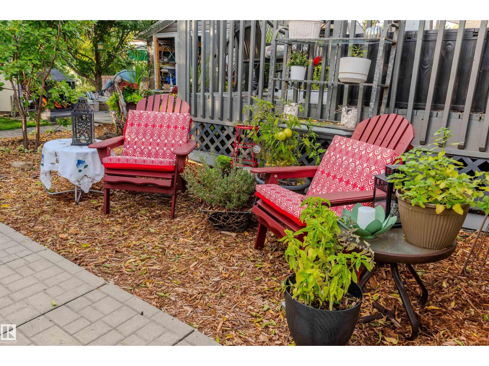 Photo 51 of 1228 65 St Nw, Edmonton AB