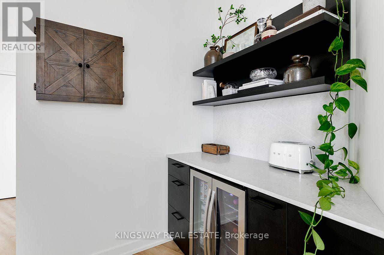 Photo 11 of 715 135 East Liberty Street, Toronto ON