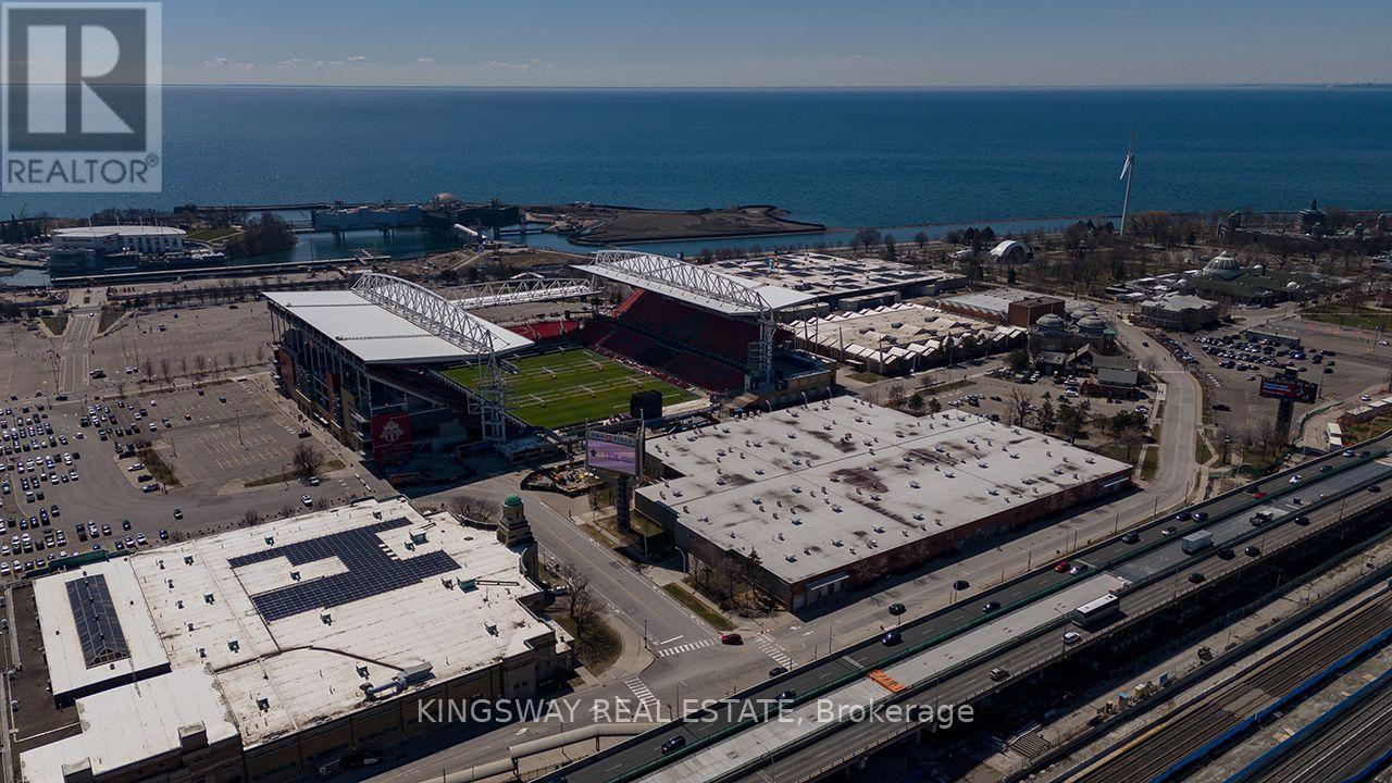 Photo 29 of 715 135 East Liberty Street, Toronto ON