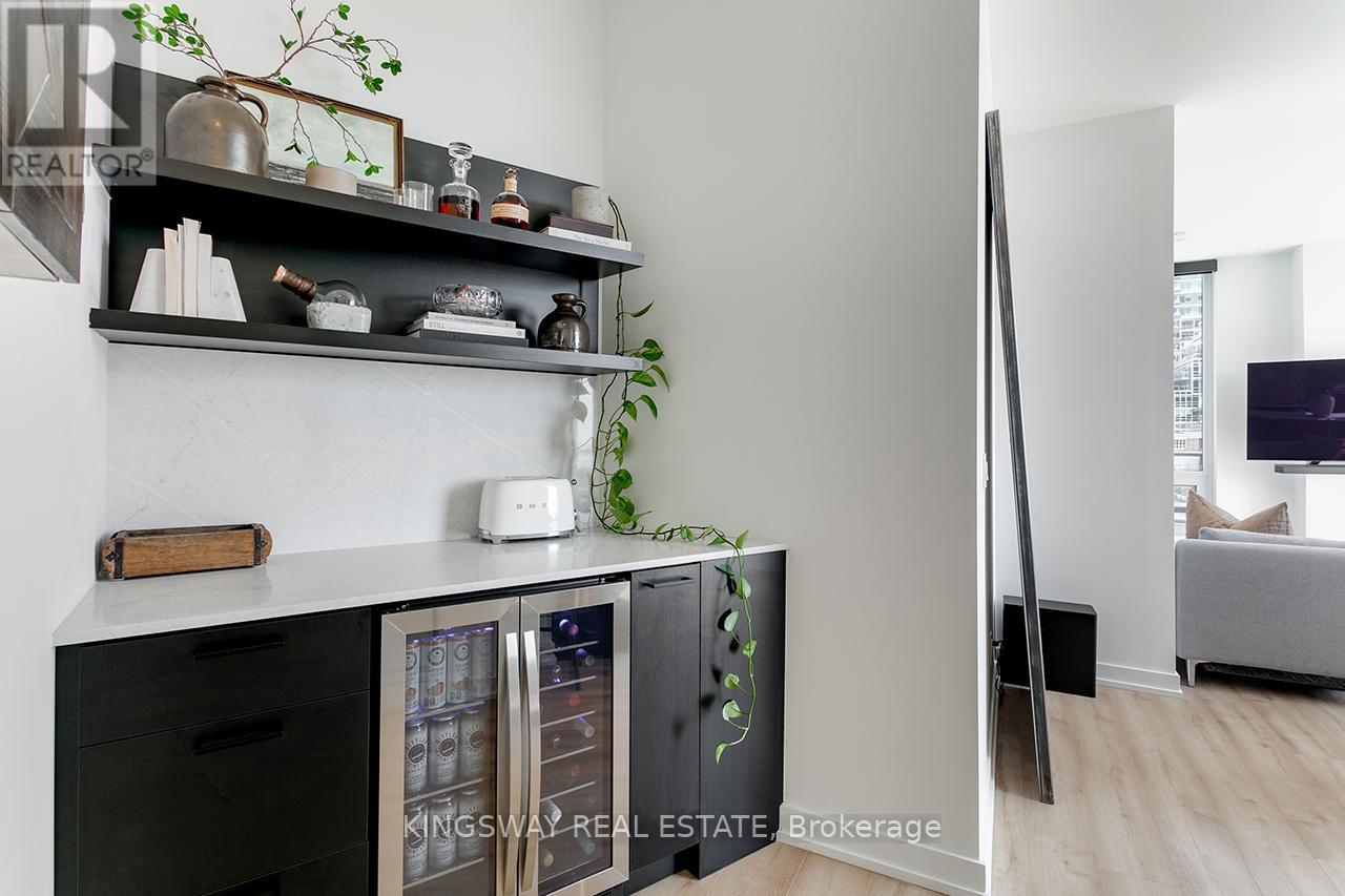 Photo 6 of 715 135 East Liberty Street, Toronto ON