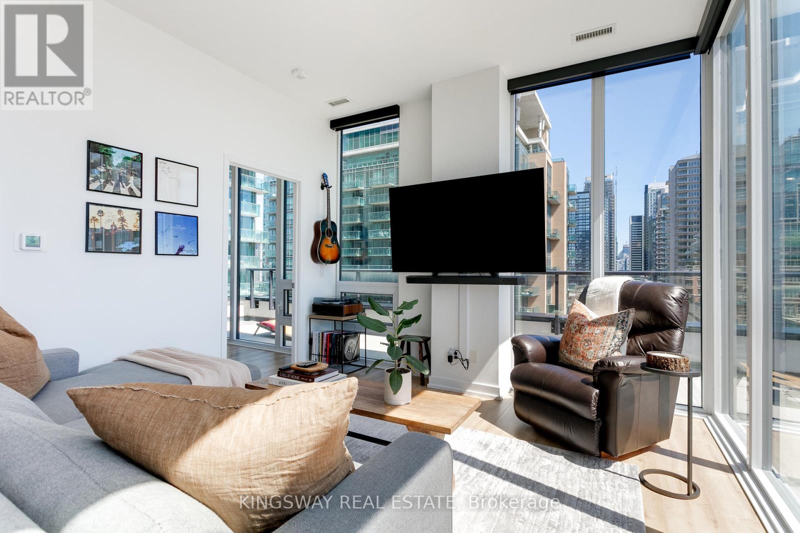 Photo 7 of 715 135 East Liberty Street, Toronto ON