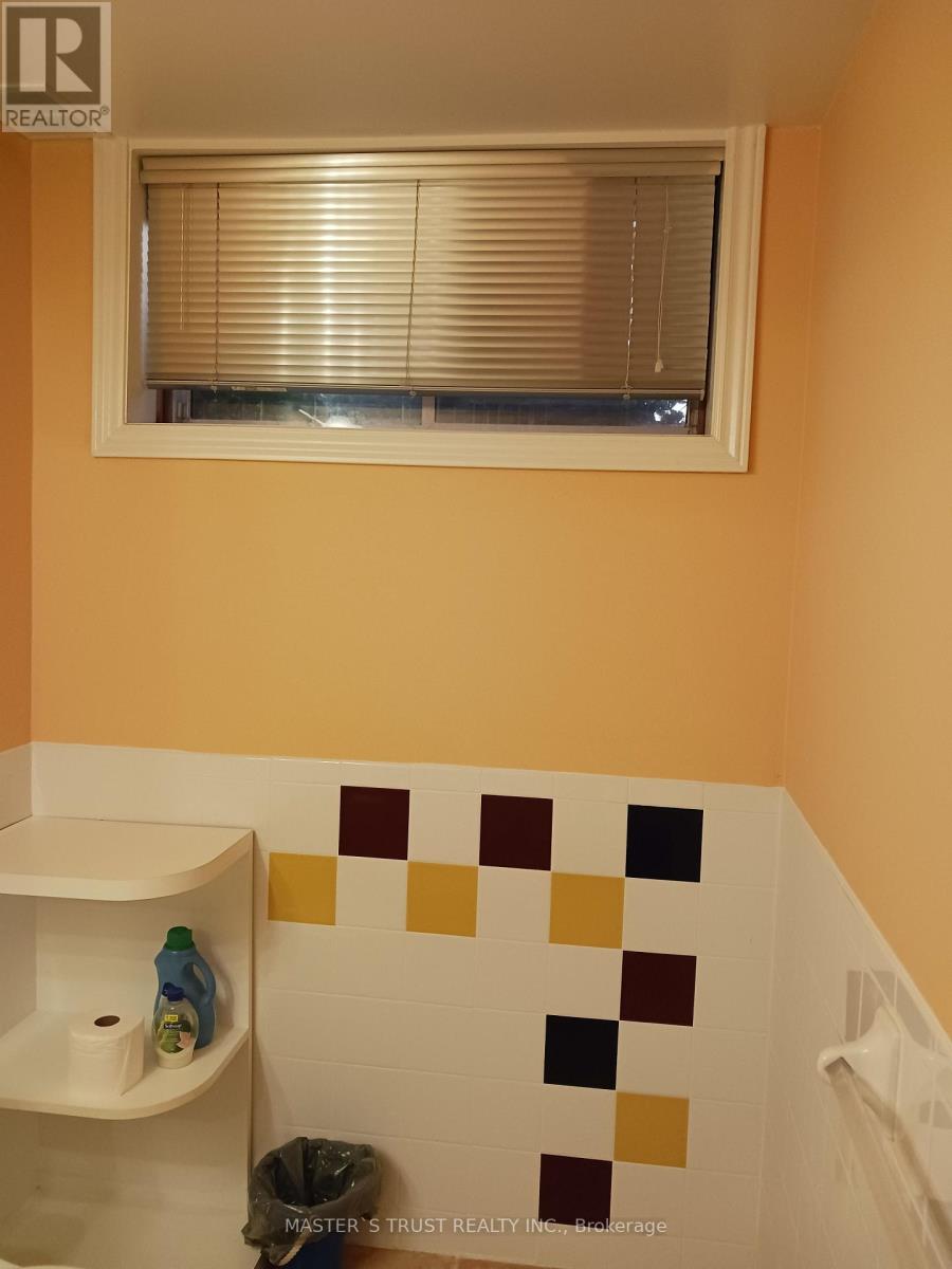 Photo 12 of Bsmt 1 Partridge Lane, Toronto ON