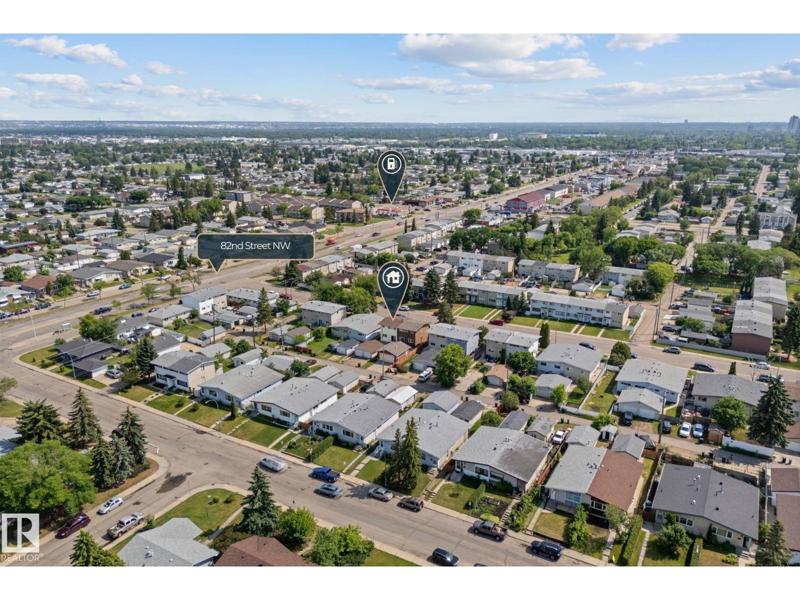 Photo 38 of 8216 133 A Av Nw, Edmonton AB