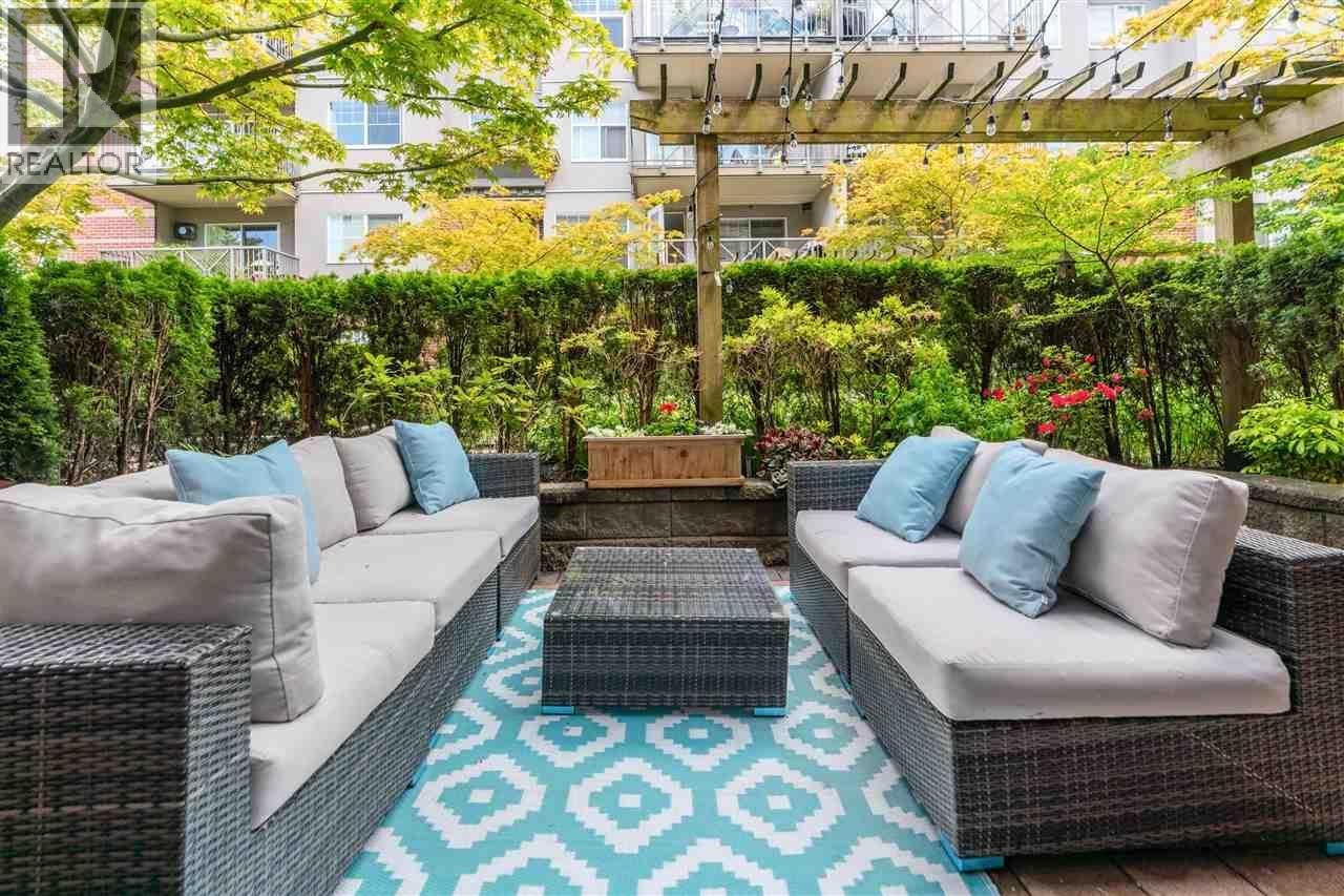 Photo 6 of 106 3240 St Johns Street, Port Moody BC
