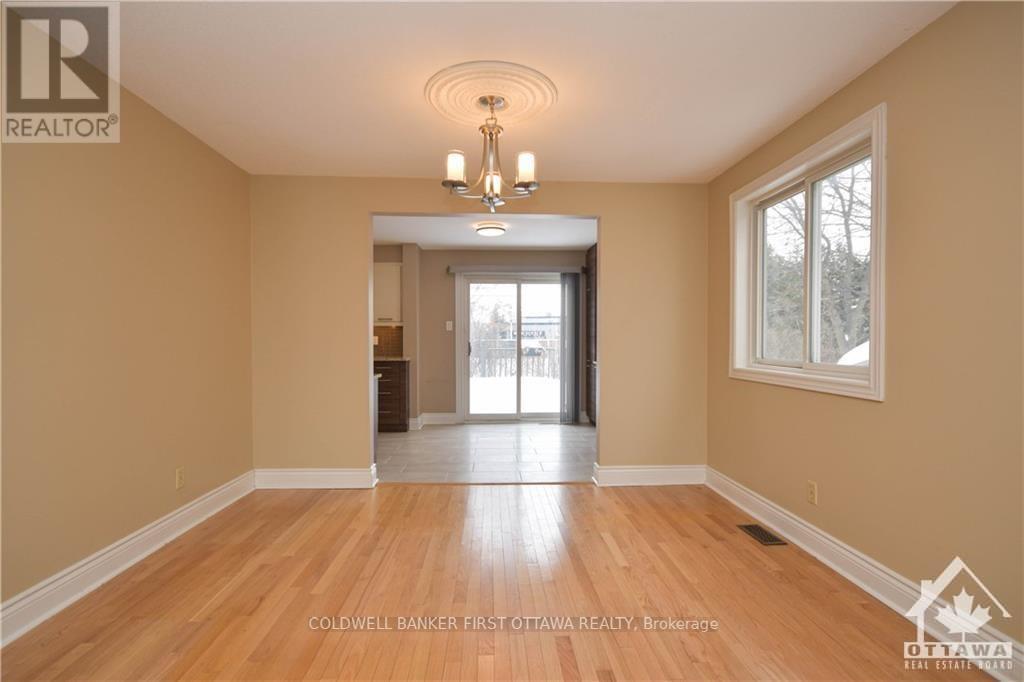 Photo 14 of 1883 Des Prairies Avenue, Ottawa ON