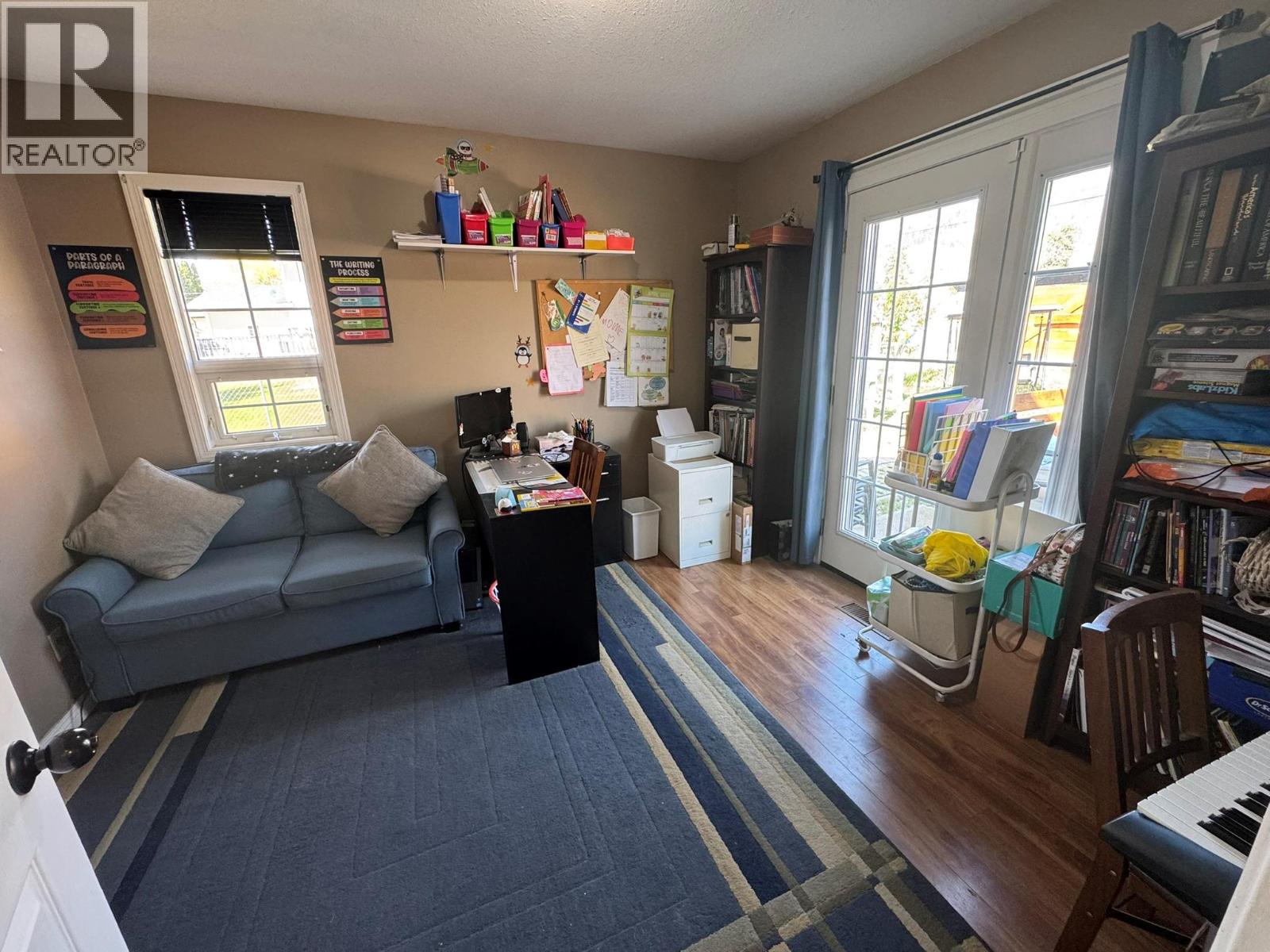 7137 TUCELNUIT Drive, Oliver